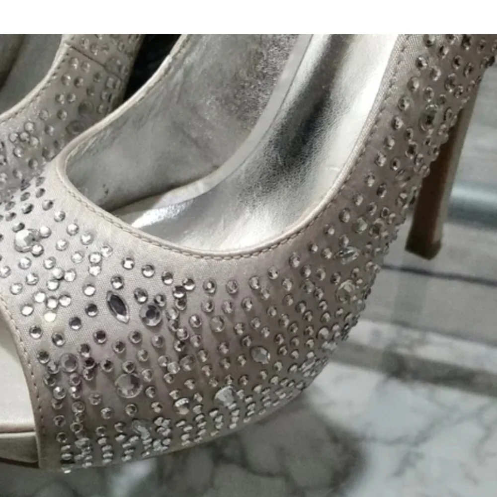 Candie's Rhinestones Embellished Open Toe Sling Back Stilletoes Silver 8.5M